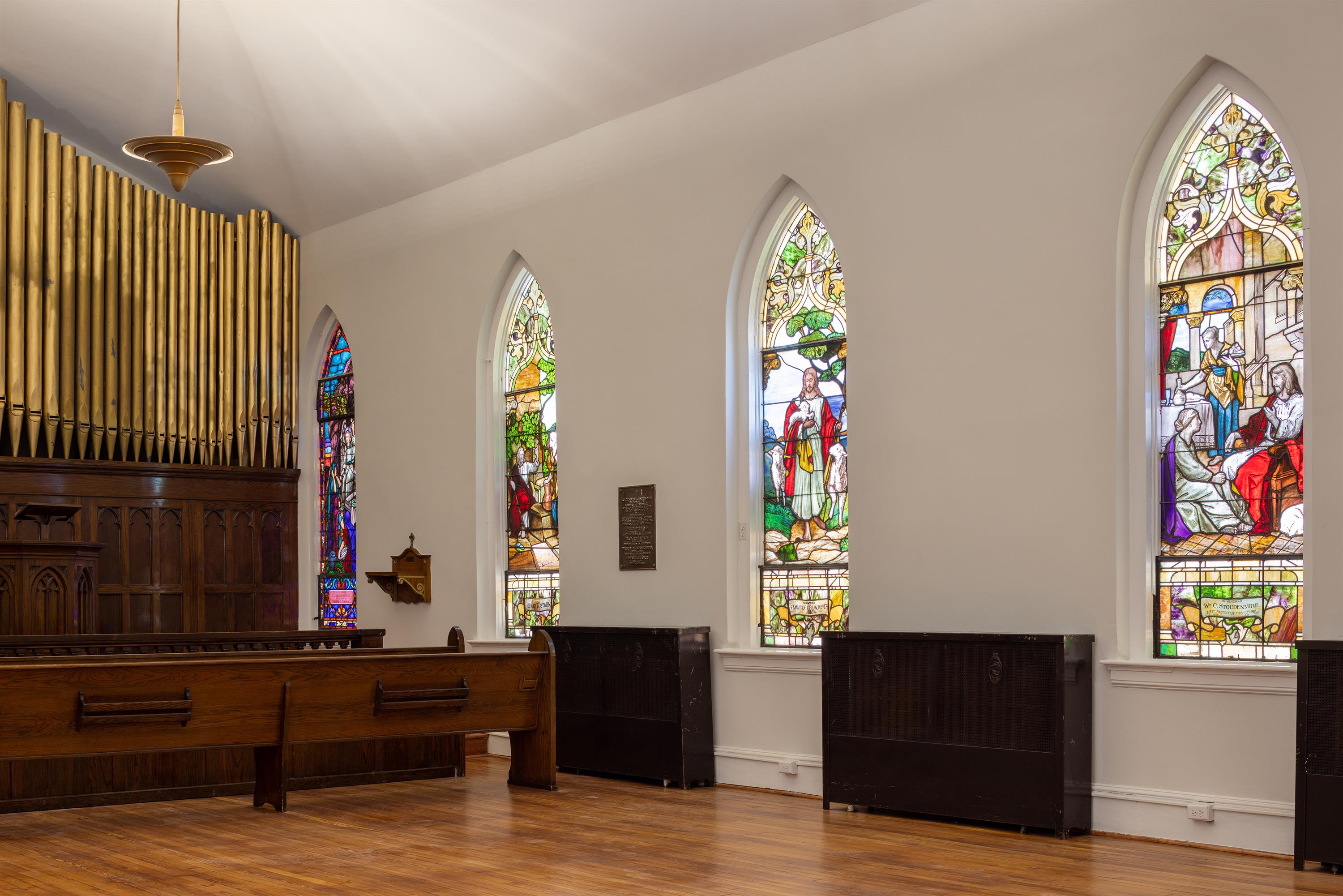 Property main image